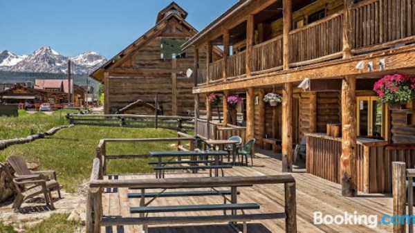 Stanley High Country Inn Stanley Idaho - Sun Valley